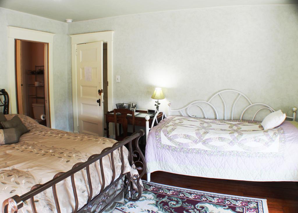 The White Birch Inn Berwick Экстерьер фото