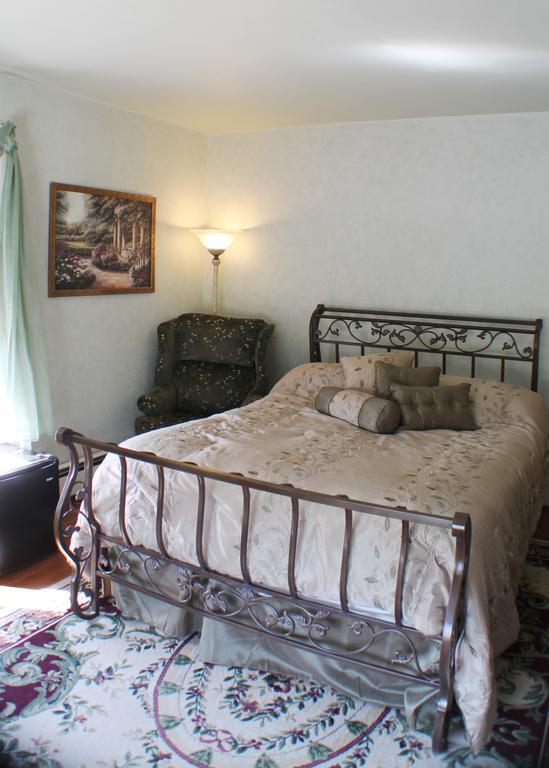 The White Birch Inn Berwick Экстерьер фото