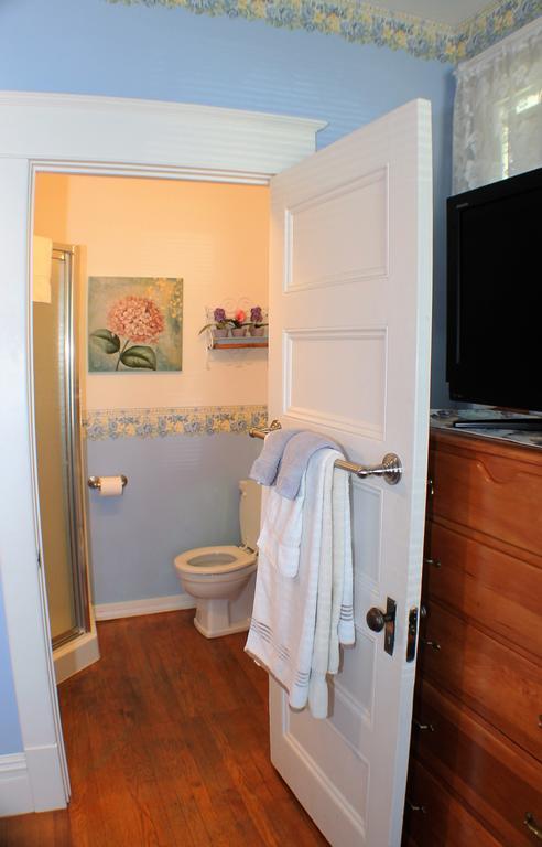 The White Birch Inn Berwick Экстерьер фото