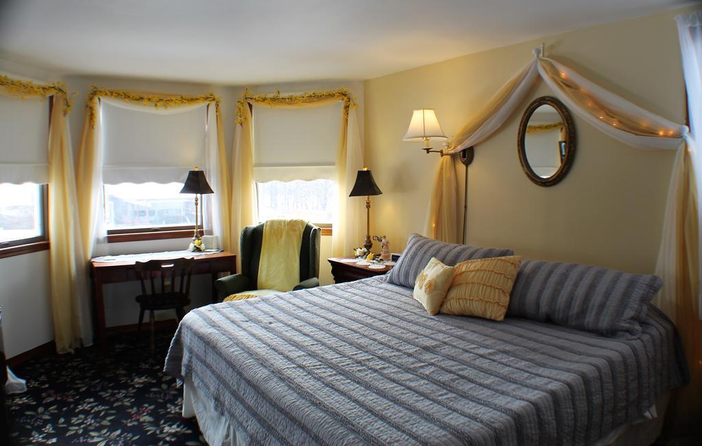The White Birch Inn Berwick Экстерьер фото