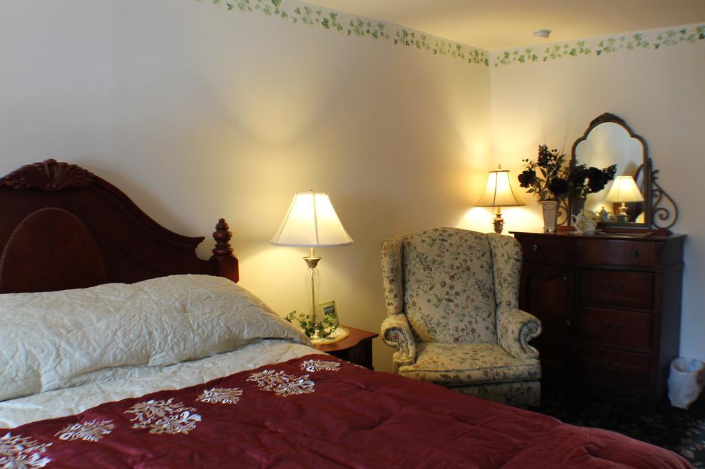 The White Birch Inn Berwick Экстерьер фото